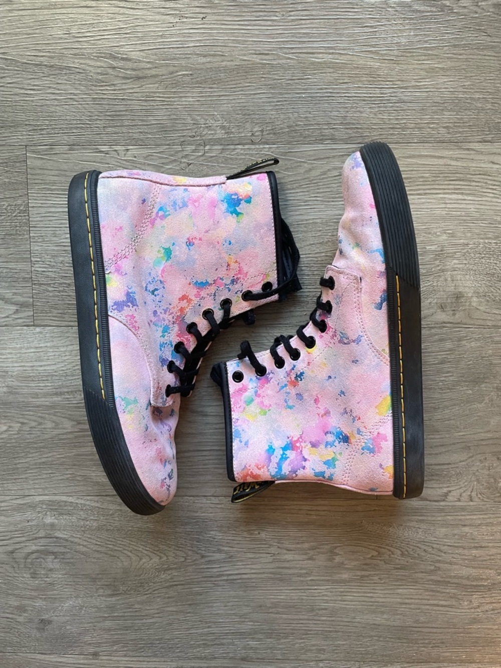 Dr Doc Martens Boot Women's sz 8 Rainbow Confetti Sheridan Suede Lace Up Combat
